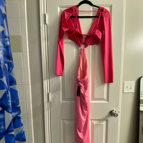 Two tone Pink Maxi Fashion Nova Dress - Picture 2 of 4